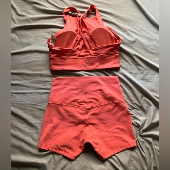 Sz 8 & 6 Lululemon athletica complete set - Wunder train bra + align shorts - Picture 2 of 5